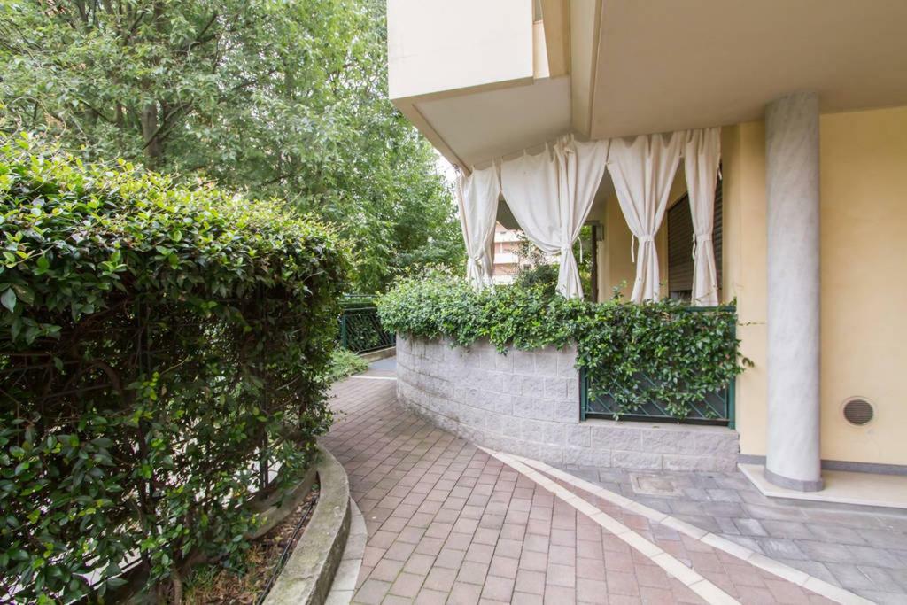 Parco Di Monza Apartment Εξωτερικό φωτογραφία